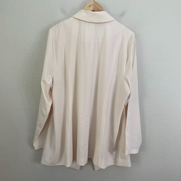 NEW Studio By Torrid Womens Plus 2X Dew Crepe Shawl Collar Blazer Jacket - Picture 12 of 13
